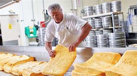 Cheese Making Process | Henning's Cheese