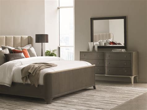 Caracole Modern Uptown Bedroom Set Camm013016101set