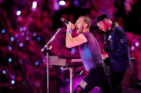 Hz Ingressos Para Shows Do Coldplay No Brasil Esgotam Em Minutos A