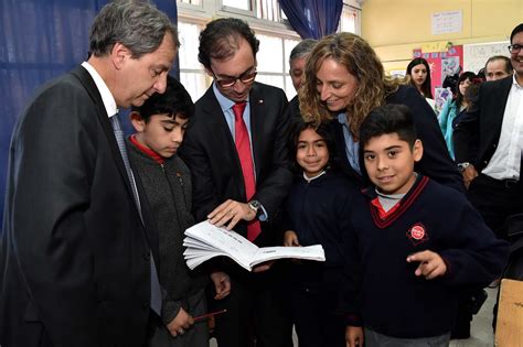 Ministro De Educaci N Gerardo Varela Junto Al Secretario Ejecutivo De