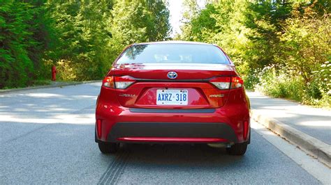 2020 Toyota Corolla Hybrid Review | AutoTrader.ca