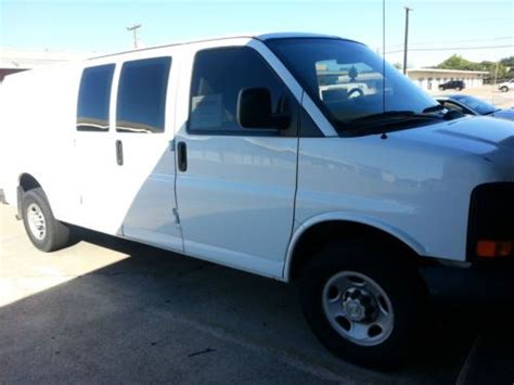 Find Used 2007 Chevrolet Express 2500 Base Standard Cargo Van 4 Door 4