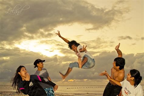 True friends | “True friends are those who lift you up when … | Flickr