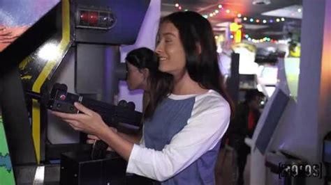 Stunning Veronica Church Sucks Cock In An Arcade Scrolller