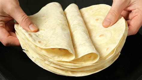 Flour Boiling Water Thin Bread Is Incredibly Tasty Thanks To This