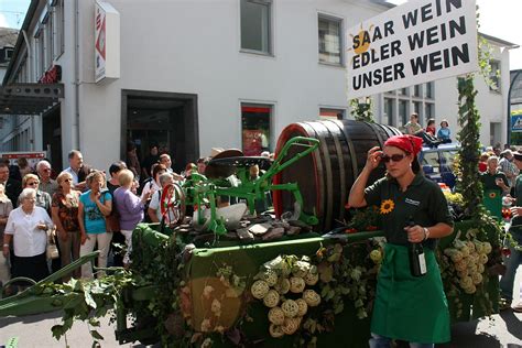 05 09 2010 Umzug Am Saarweinfest In Saarburg Am 05 09 2010