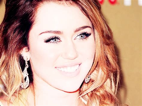 Miley Cyrus Wallpapers - Wallpaper Cave