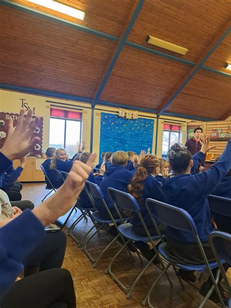 A visit from a travelling theatre company