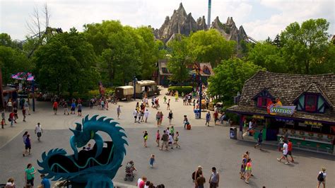 Canada's Wonderland in Toronto, Ontario | Expedia.ca