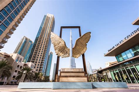 See Pieces From World Renowned Artists In Downtown Dubai Time Out Dubai