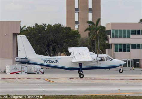 Island Air Charters Inc N138lw 1978 Britten Norman Bn 2a Flickr