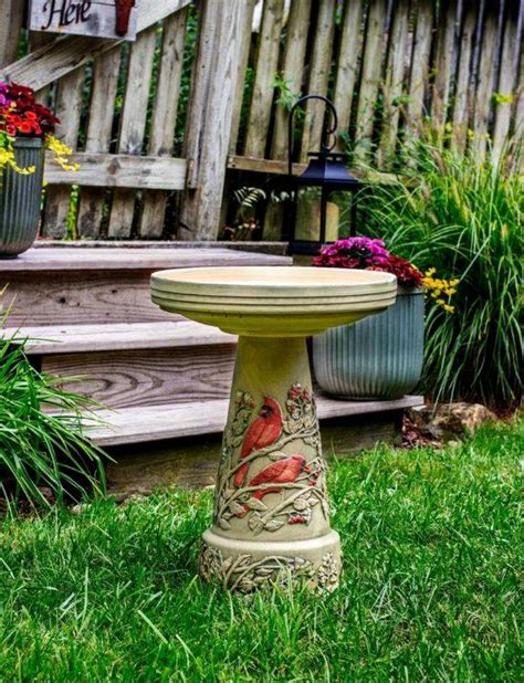 Unique Bird Baths Designs To Attract Songbirds To Your Yard