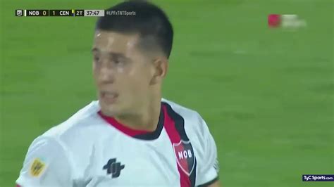 Newells Vs Rosario Central La Atajada De Jorge Broun