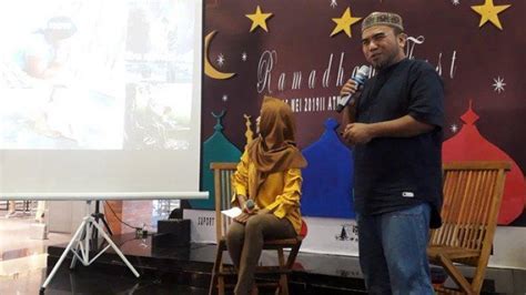 Kajian Cinta Keluarga Saat Ngabuburit Ramadan Di Renon Plaza Tribun