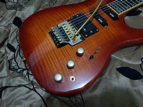 Vantage 728gdt Electric Guitar W Floyd Rose Floating Bridge Hobbies