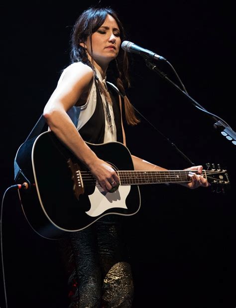 KT Tunstall Picture 38 - KT Tunstall Performing Live on Stage