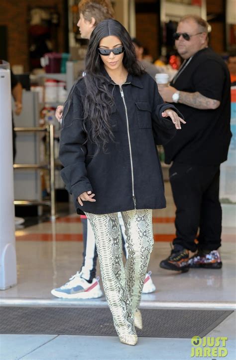 Thu M I Ch M M D N Sao V Hot Girl Vi T Khoe Ki U Street Style Ki U N O C Ng D T Y