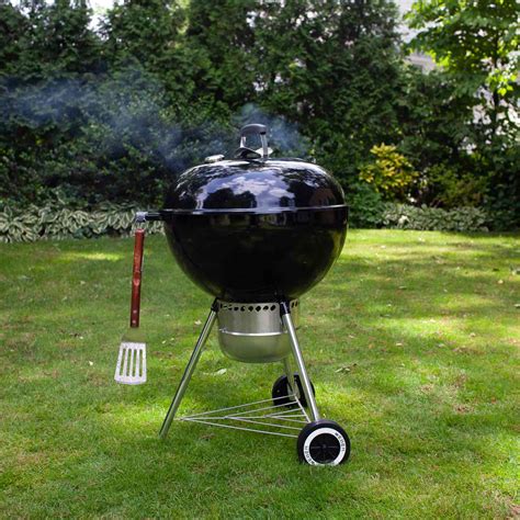 Weber Original Kettle Premium Charcoal Grill Review