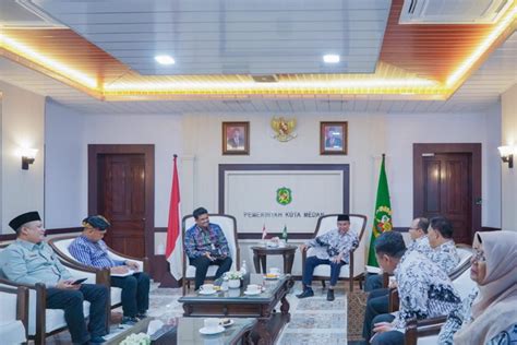 Pgri Medan Apresiasi Bobby Nasution Naikkan Honor Guru Honorer