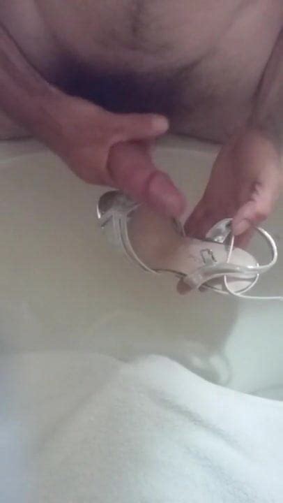 Scarpe Nuove Di Mia Suocera Free Gay Porn 48 XHamster