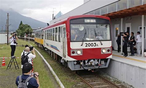 【フォト】南阿蘇鉄道、全線運転再開 熊本地震で被災、7年ぶり 産経ニュース