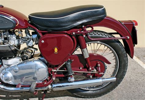 Retrospective Bsa A7 Shooting Star 500cc 1954 1962 Rider Magazine