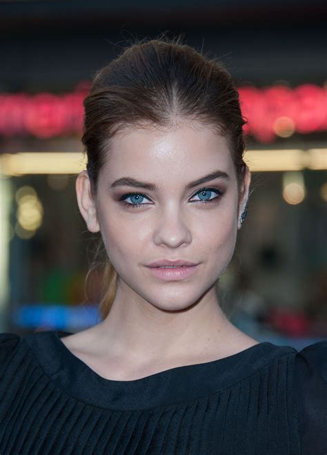 Barbara Palvin Wears A Stunning Eye Makeup Look To The Hercules