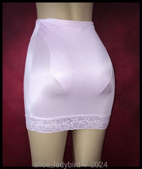 Silky Vintage Hanes Her Way Panty Slip Shiny Ob Tight Shaper Girdle Hi