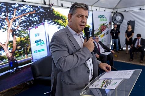 Presidente Da CNA Inaugura Carreta Agro Pelo Brasil Sistema FAEB