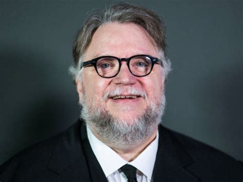 En Nueva Versi N De Pel Cula De Monstruos Trabaja Guillermo Del Toro