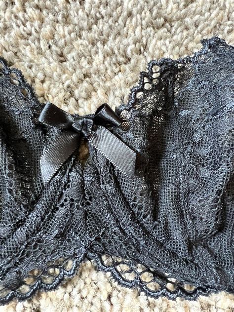 Victorias Secret Very Sexy Black Lace Unlined Demi B… Gem