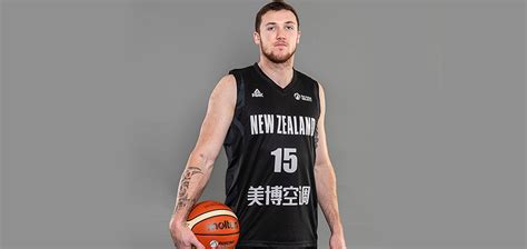 Things You Should Know About Famous Basketball Players from New Zealand - Super Eight