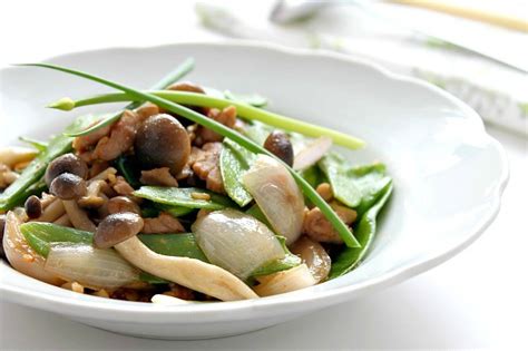 Snow Peas Mushroom And Pork Stir Fry