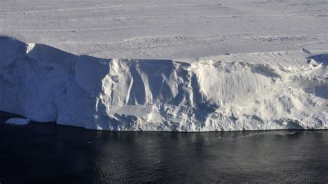 Derretimento da Antártica uma viagem à geleira do fim do mundo