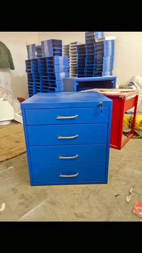 Mild Steel Paint Coated Ms Drawer Box 8 Drawers Free Standing At Rs