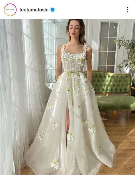 Pin De Reyna De Los Condenados Em Dresses Teuta Matoshi Em Belos