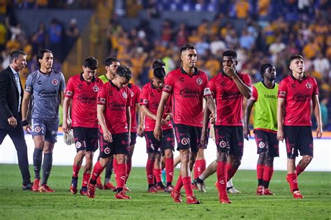 Liga Mx Tijuana Mal Y De Malas Xolos Vive Horas Bajas Y Ahora Es La