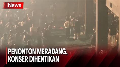 Konser Band Inggris Bring Me The Horizon Dihentikan Penonton Mengamuk