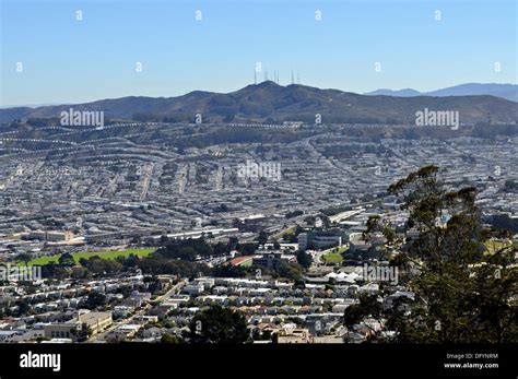 San Bruno Mountain from Mount Davidson in San Francisco Stock Photo: 61460776 - Alamy