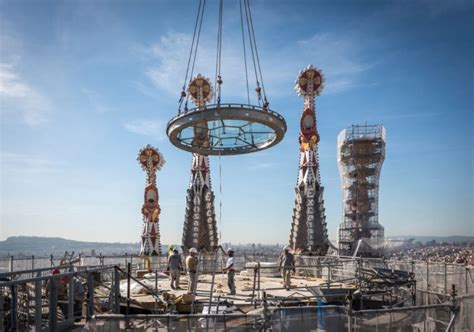 La Sagrada Familia Y La Tecnolog A Para Terminarla Ovacen