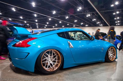 Blue Nissan 370z