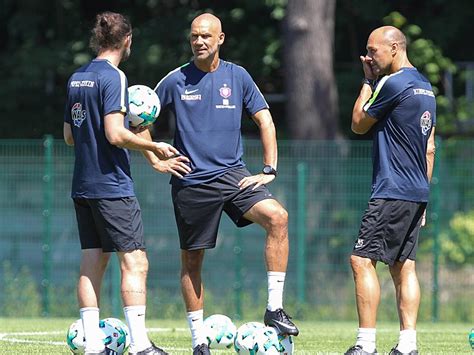 Aue Neu Coach Thomas Letsch kann auf Trainerteam um Robin Lenk zählen