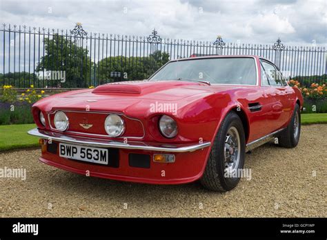 Classic Aston Martin Racing Hi Res Stock Photography And Images Alamy