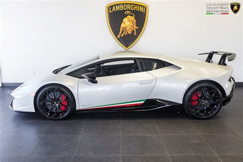 2018 Balloon White Lamborghini Huracán Performante Coupe Flickr