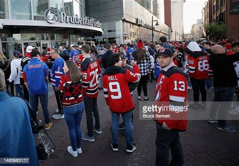 Fans Arrive For The Game Between The New Jersey Devils And The New News Photo Getty Images