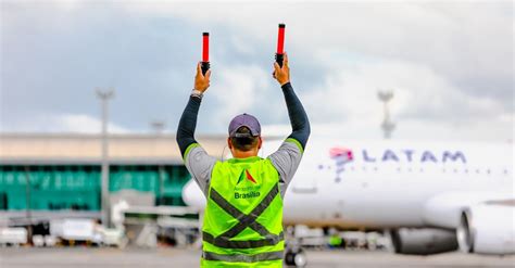 LATAM passa a oferecer serviço de stopover em Brasília Passageiro de