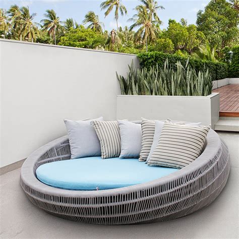 Hall 59.05" Wide Outdoor Patio Daybed with Cushions - Furni Outdoor World