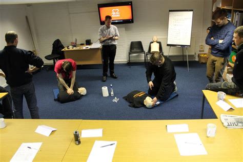 First Aid Training Course First Aid At Work Course Jj Training