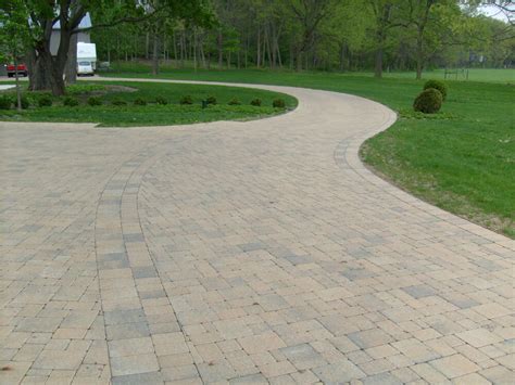 Dean's Landscaping | Pavers