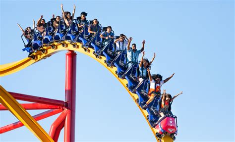 WONDER WOMAN Flight Of Courage Opens At Six Flags Magic Mountain